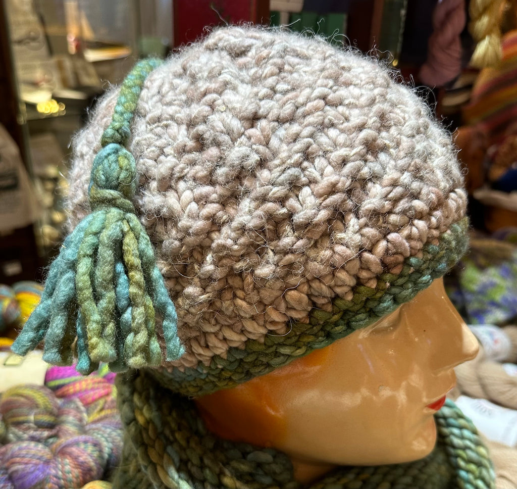 Crocheted Spiral Cap HHK2209