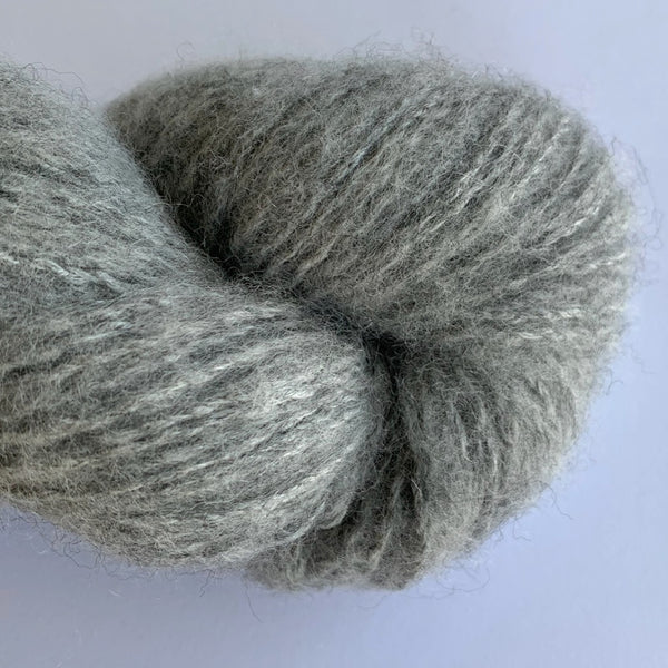 Illimani Yarn Feli