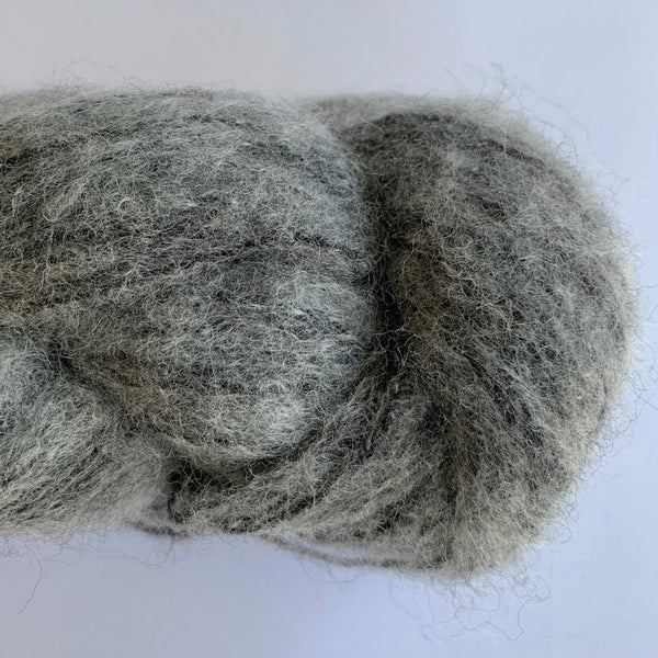 Illimani Yarn Feli